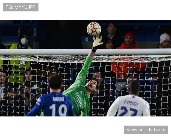 库尔图瓦谈面部扑救：守护球门是职责