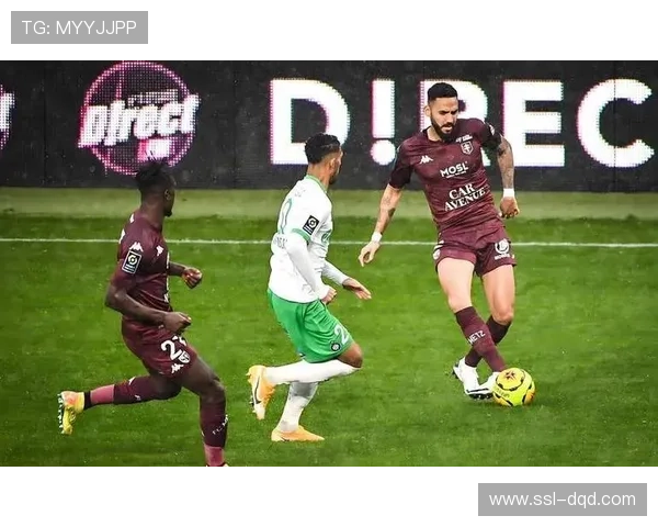 欧塞尔3-1力克梅斯，主场取胜暂时逃离降级区